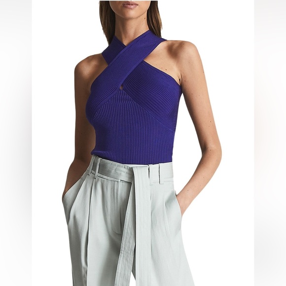 Reiss Lily Rib-Knit Halter Top - Picture 3 of 10